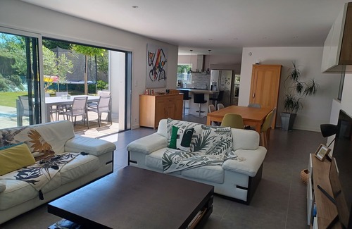 Guidel House | Village center, 3 km from sandy beaches, contemporary with heated pool
