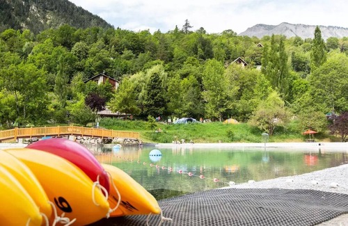 Saint-Etienne-de-Tinee Apartment | Village Club Le Rabuons * - Ternélia - Family room for 6 people