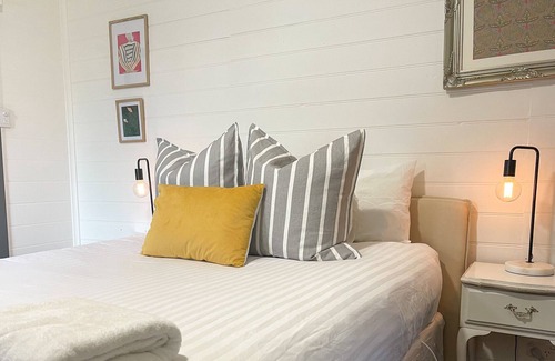 Tenterfield House | Village Comfort | Vintage Style | Fireplace