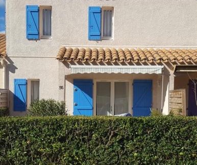 Les Bormettes House | VILLAGE DE LA MER