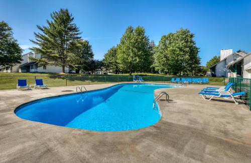 Stowe Area Apartment | Village Green II