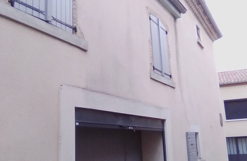 Beaumont-les-Valence House | Village house