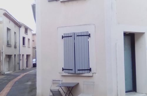 Beaumont-les-Valence House | Village house
