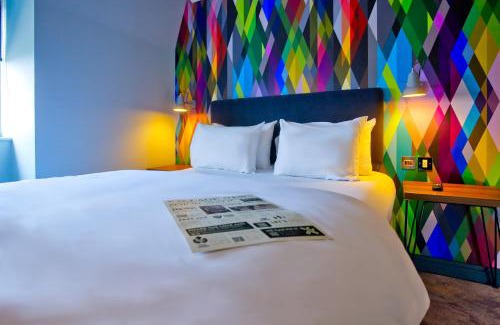 Hyde Hotel | Village Hotel Manchester Hyde