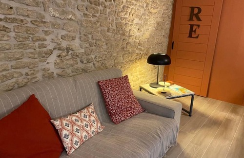 Les Portes-en-Re House | Village house for 4 people