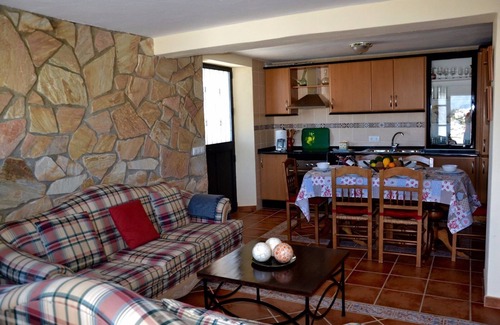 Gaucin House | Village house with fantastic views and swimming pool with free parking opp