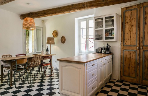 Rochegude Ski Chalet | Village house with swimming pool and pétanque court – Rochegude, Drôme Provençale