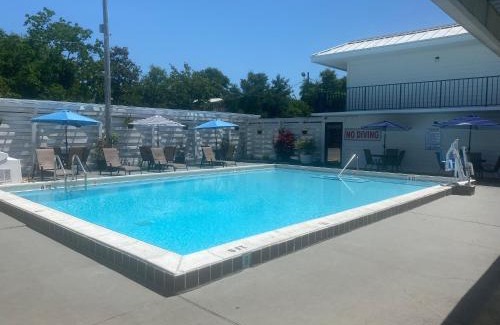 Destin Hotel | Village Inn Destin
