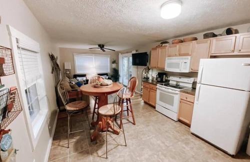 Spring Lake House | Village Lakehouse: Relaxing Getaway near the Beach