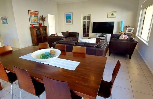 Port Elliot House | Village lifestyle by the sea