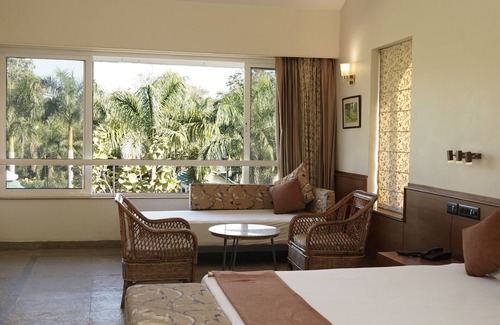 Kohka Resort | Village Machaan Resort