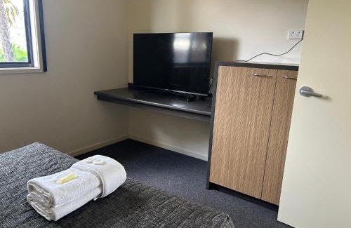 Moranbah Hotel | Village National The Isaac