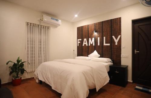 Alwaye House | Village of Blossom