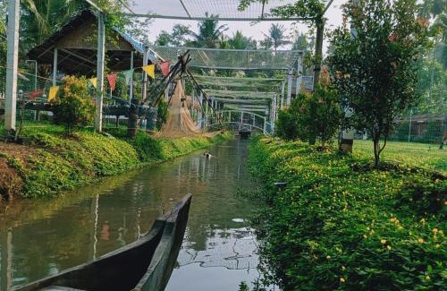 Alwaye House | Village of Blossom
