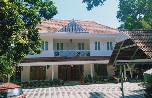 Alwaye House | Village of Blossom