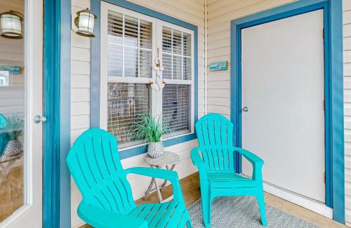 Villages of Five Points Apartment | Village of Five Points - 17046 N Brandt St