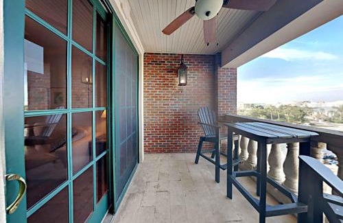 Seacrest Beach Apartment | Village Of South Walton #403E