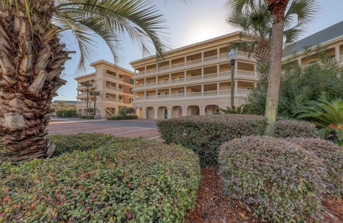 Seacrest Beach Hotel | Village of South Walton B247