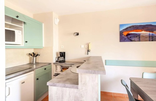 Pont Royal Apartment | Village Pont Royal in Provence - maeva Home - 3 room apartment for 6 people - Selection
