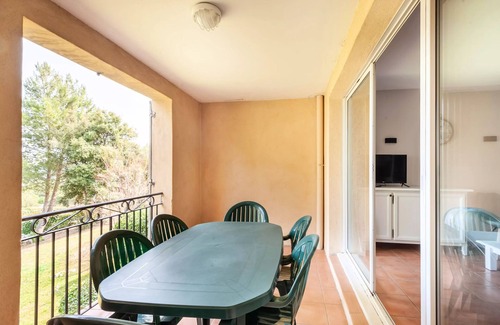Pont Royal Apartment | Village Pont Royal in Provence - maeva Home - 3 room apartment for 6 people - Selection