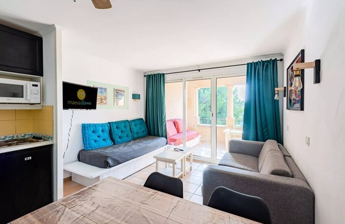Pont Royal Apartment | Village Pont Royal in Provence - maeva Home - 2 room apartment for 5 people - Selection