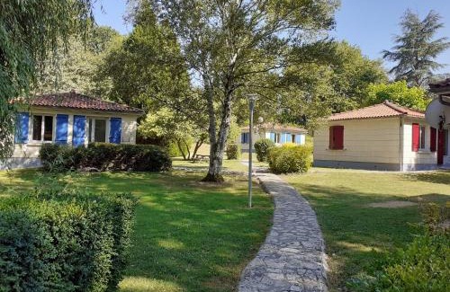 Gardes-le-Pontaroux House | village vacances Gardes le Pontaroux