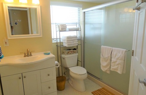 Siesta Key Village House | Village West Unit 101- Close to Beach and Siesta Village