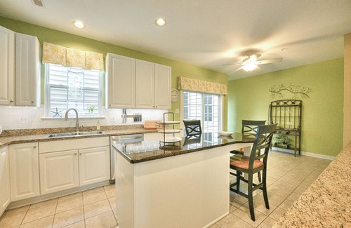 Villages of Five Points House | Villages of Five Points Townhouse.Community Pools, Pickleball Courts & More!