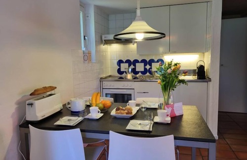 Capriasca Apartment | Villaggio Sureggio C7 mit TicinoTicket by Interhome