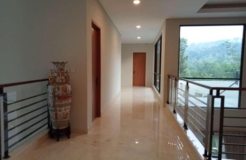 Cisarua Villa | Villakura