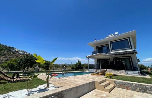 Dalaman Villa | Villalakehouse