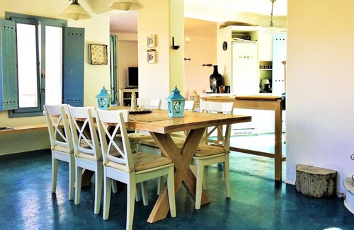 Paleopolis Villa | Villalydi Close to Chora Andros