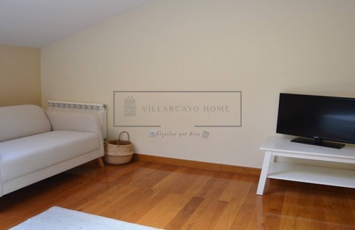 Villarcayo Apartment | VILLARCAYO HOME 3-habitaciones, lujoso apartamento muy amplio y céntrico