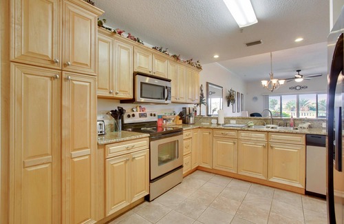 Butler Beach Condo | Villas 102 [2/2] Free Activities! & Wifi Pool Beach Tennis