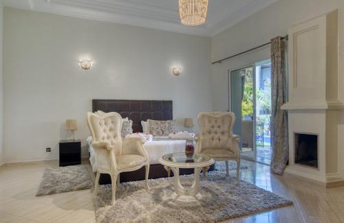 Tassoultante Apartment | Villas 95 Appart'Hôtel