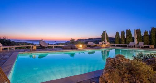 Nea Cryssi Akti Villa | Villas Agia Irini Cove