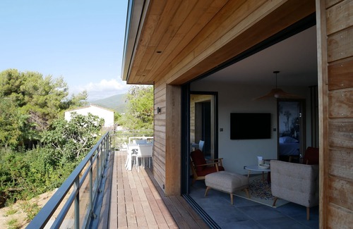 Pietrosella Villa | Villas Agosta - Acantha - sea view 50 m from the beach, new and luxurious