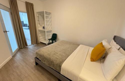 Universidad Apartment | Villas at Auxilio Mutuo 102