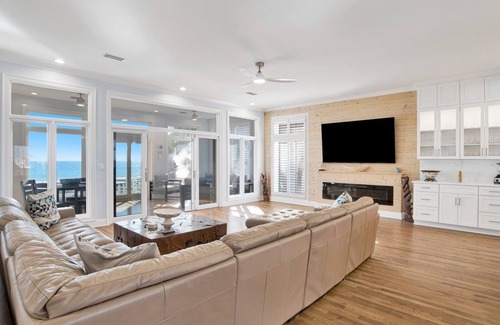 Ono Island House | Villas Belvedere, Unit D
