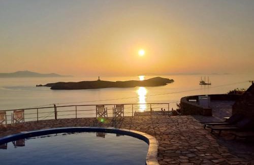 Syros Villa | Villas El Paradiso