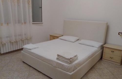 Xhafzotaj Apartment | Villas Emma for rent feeling Home best views