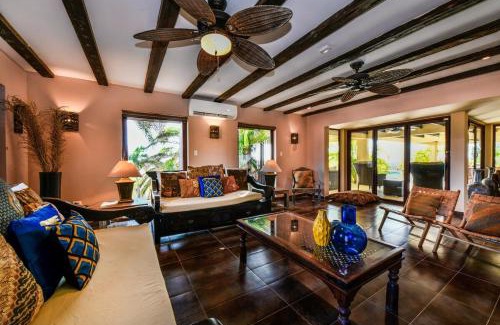 Alto Vista Villa | Villas in Noord, Aruba
