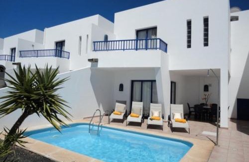 Playa Blanca Villa | Villas Puerto Rubicon