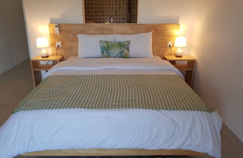 Fond du Sac Bed & Breakfast | Villas Rocher