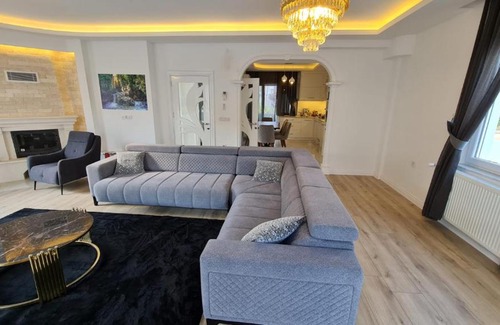 Dosemealti Villa | Villas with Pool, Turkish Bath & Forest View near Antalya