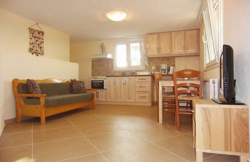 Skiathos Apartment | VILLAS ZOE, APARTMENT, Spectacular Views, Privacy, Peaceful Location
