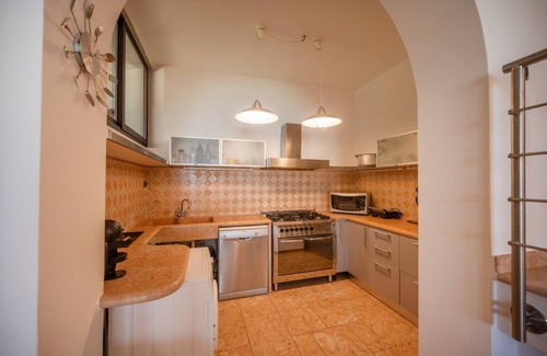 Frader Villa | VillasGarda - Villa Lorena Carbona
