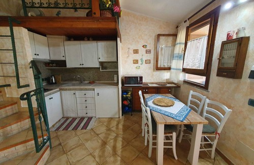 Villasimius Villa | Villasimius - Small indipendent Villa 300mt from the sea