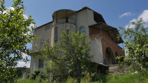Artashavan Villa | VillaStefania