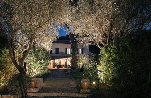 Cassis Villa | Villavos- Le Bocage